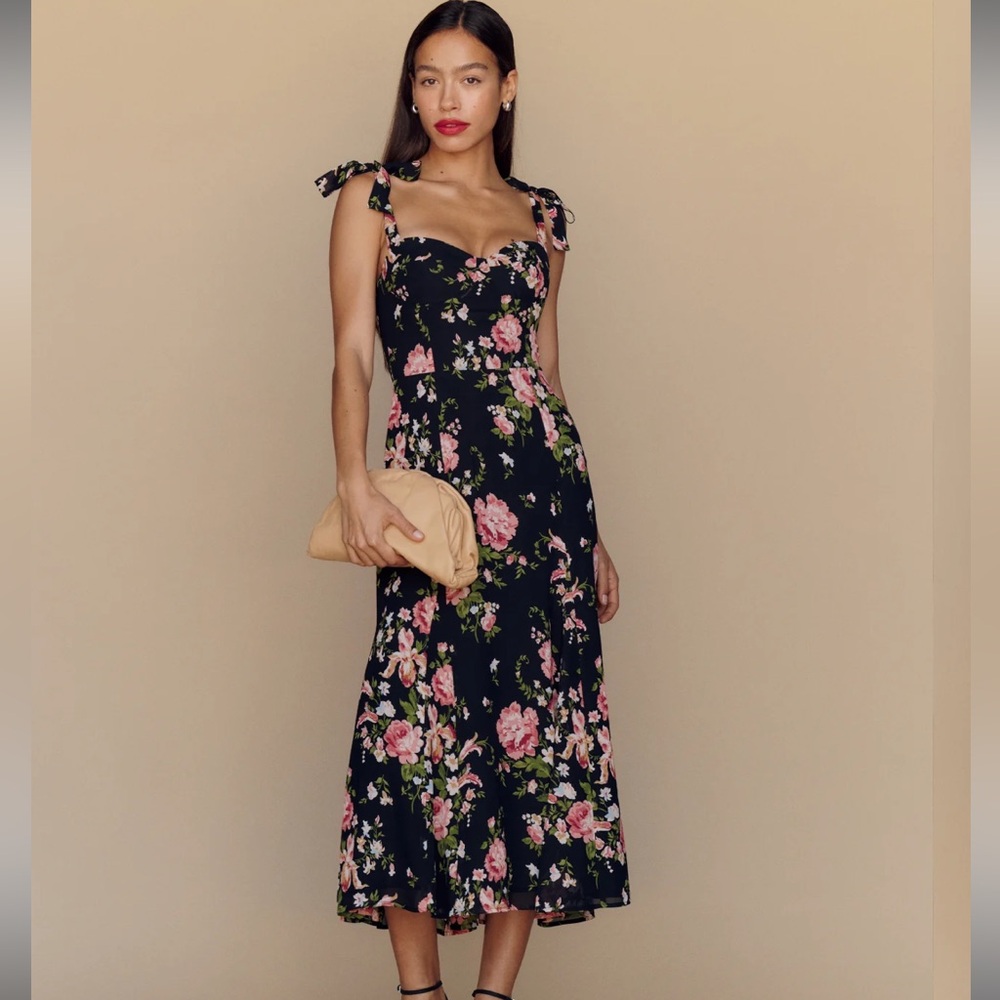 Reformation Nadira Dress in Black Floral - Size 8